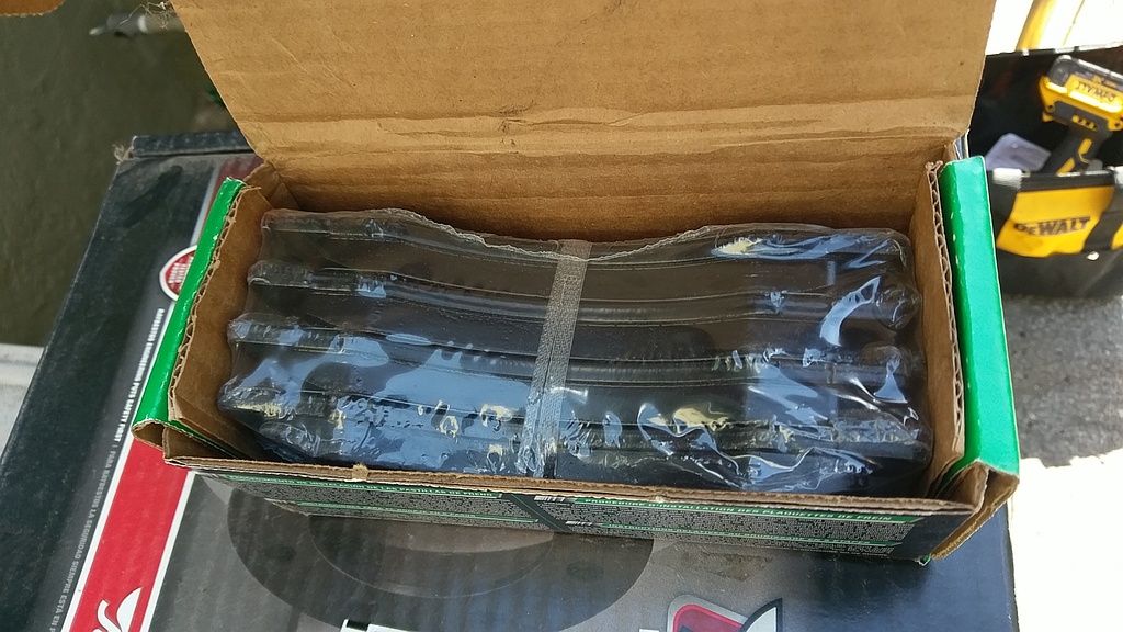 Hawk Excursion Front Pads HB302Y