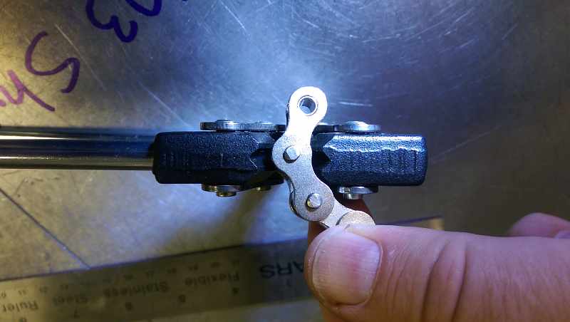 Chain Breaker Grabbing Link