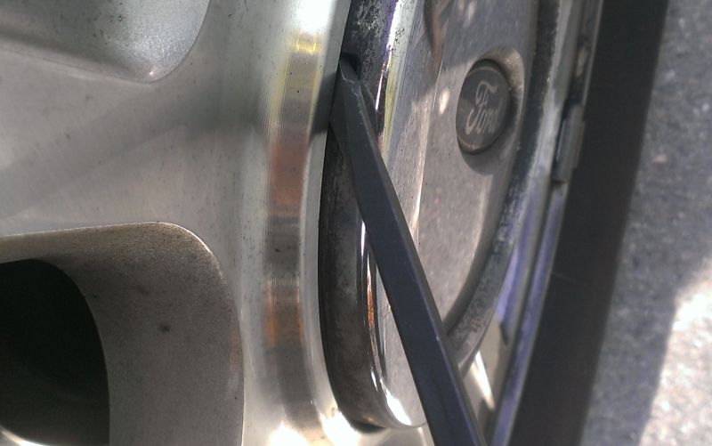 Remove Expedition Lug Cover