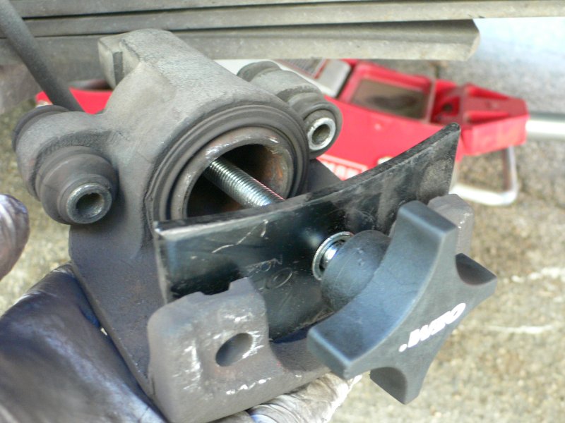 Compressing Caliper Piston - Explorer Rear Caliper