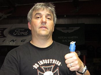 Sandy Ganz Thumbs Up