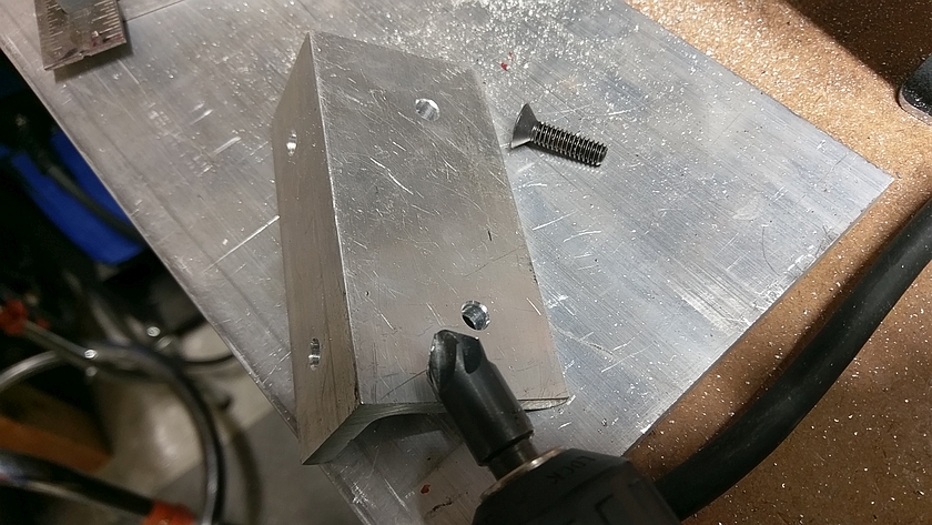 Aluminum Angle Brackets