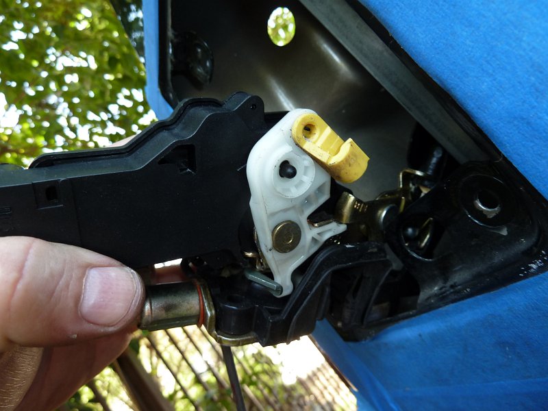 Exposed Latch Assembly