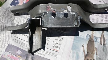 Mustange Crossmember - E Brake Relocation