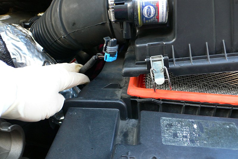 Powerstroke Remove Air Box