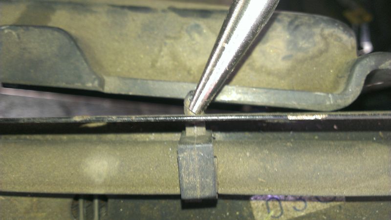 Remove Plastic Tube Clamps